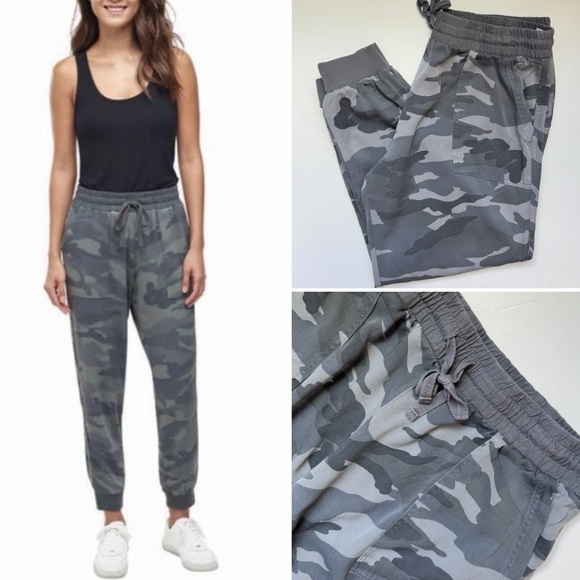 Splendid Camo Joggers - Picture 1 of 7